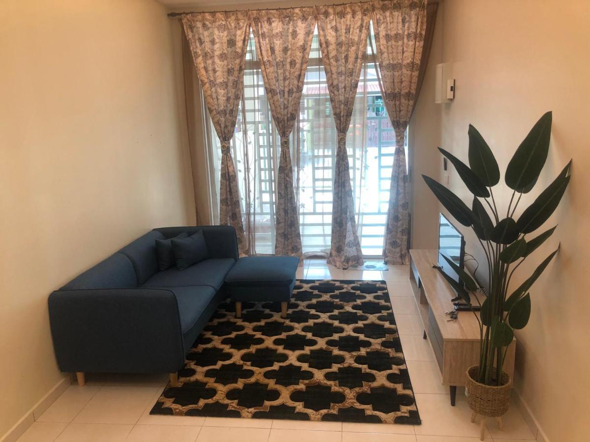 Seroja Homestay Malacca Exteriör bild